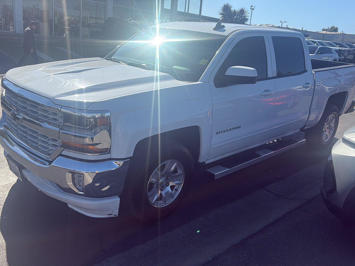 Used 2018 Chevrolet Silverado 1500 LT w/ All Star Edition RWD image 7
