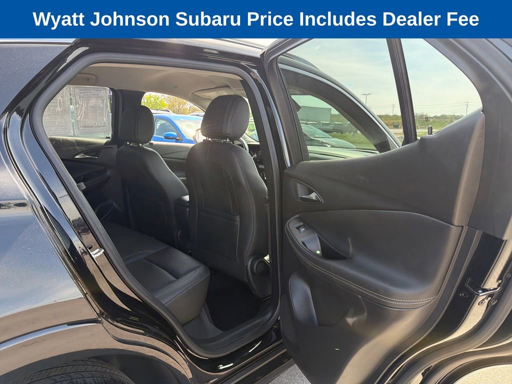 Used 2024 Buick Encore GX Sport Touring FWD image 29