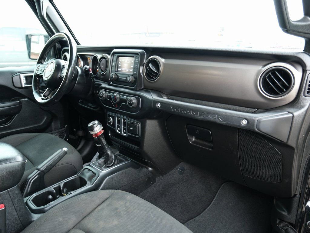 Used 2020 Jeep Wrangler Sport image 28