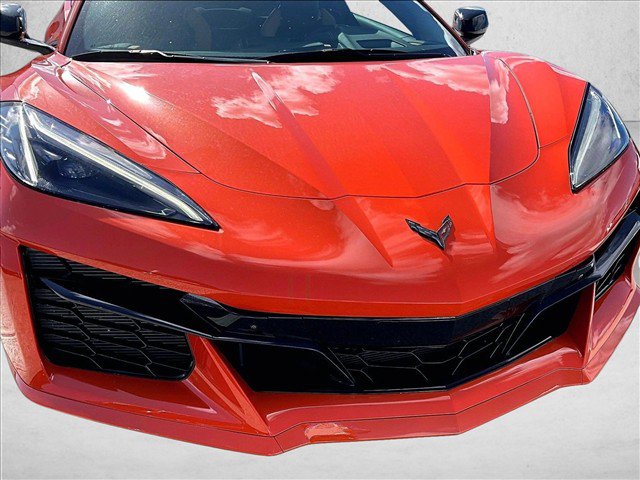 Used 2025 Chevrolet Corvette Z06 w/ Stealth Interior Trim Package RWD image 27