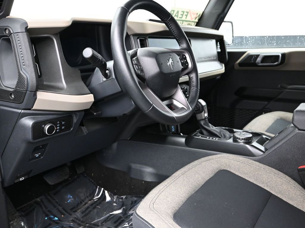 Used 2025 Ford Bronco Big Bend image 17