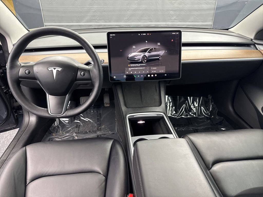 Used 2023 Tesla Model 3 Standard Range image 12