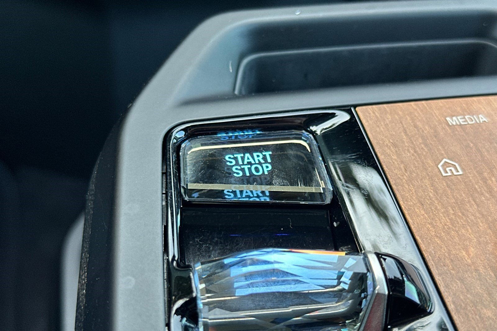 Used 2023 BMW iX xDrive50 w/ Premium Package image 30