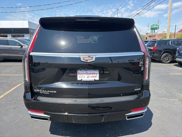Used 2021 Cadillac Escalade Premium Luxury image 5
