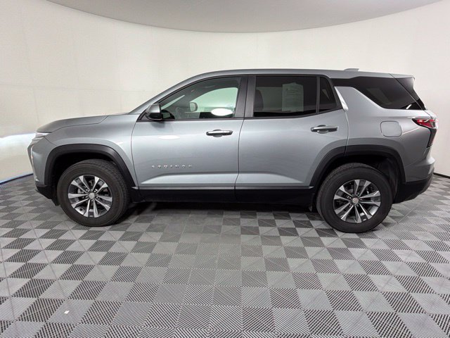 Used 2026 Chevrolet Equinox LT FWD image 10