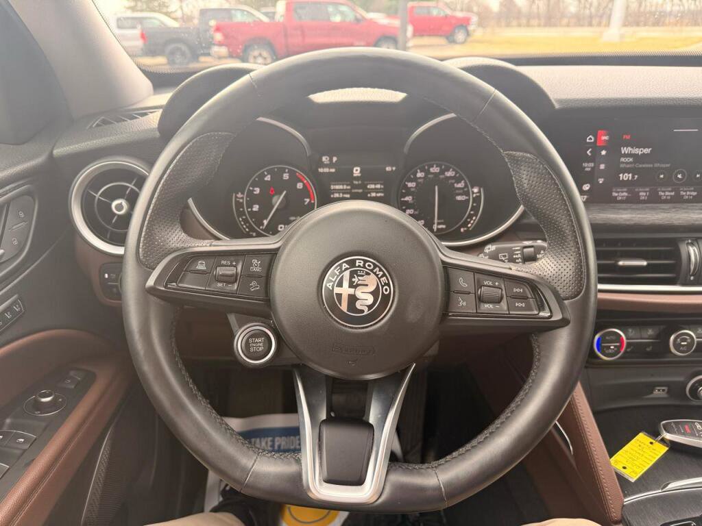 Used 2021 Alfa Romeo Stelvio Sprint w/ Cold Weather Package image 13