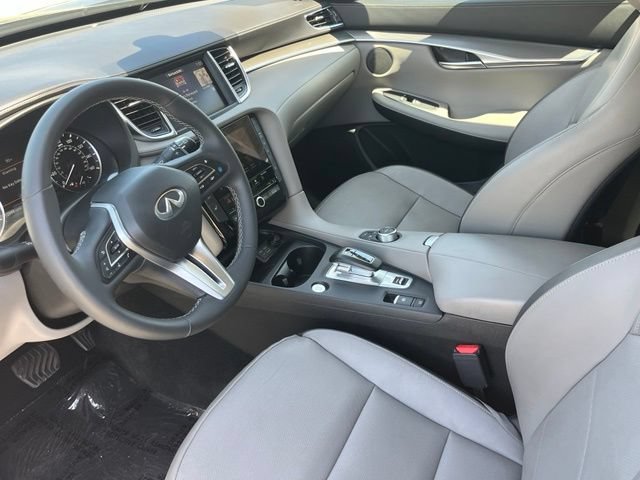 Certified 2023 INFINITI QX50 Luxe w/ Cargo Package FWD image 12