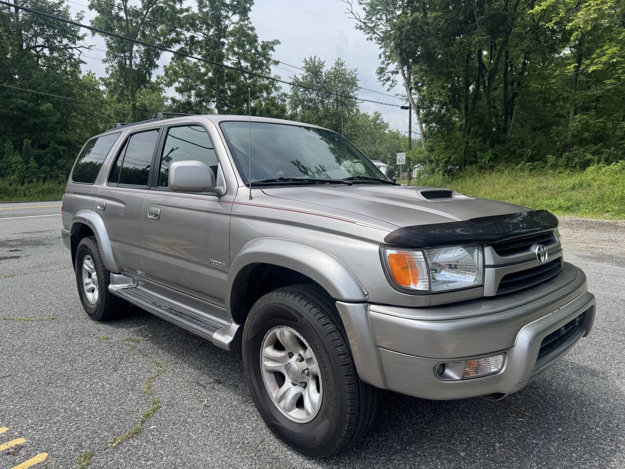 Used 2002 Toyota 4Runner SR5 AWD/4WD image 5