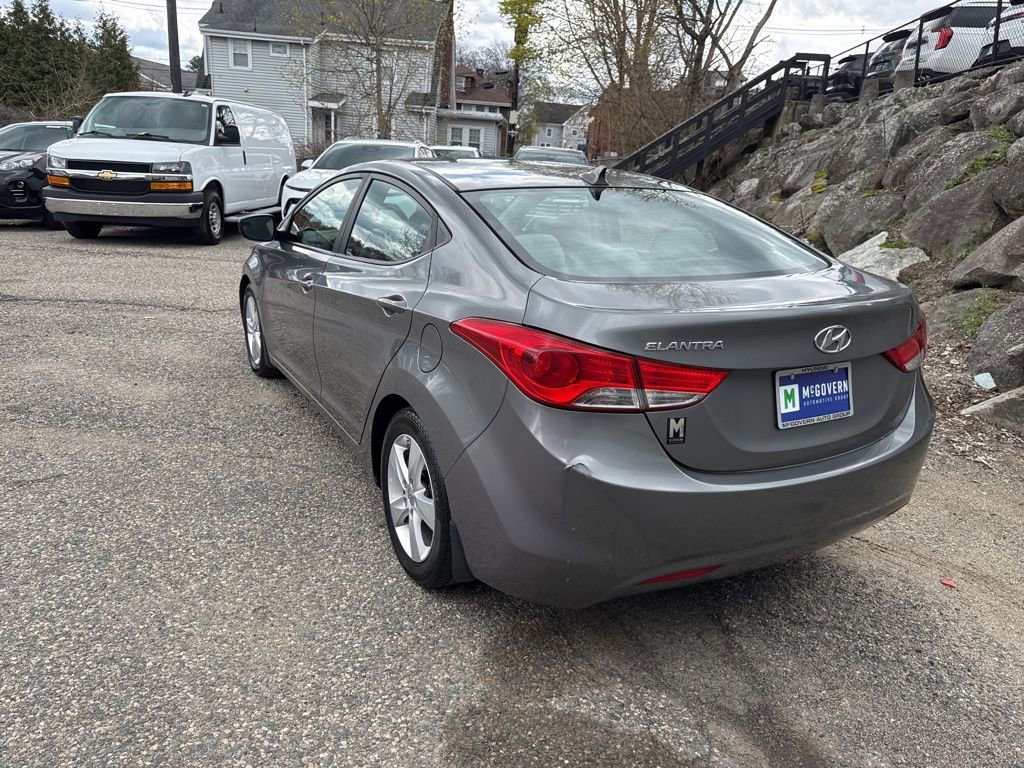Used 2013 Hyundai Elantra GLS w/ Preferred Pkg FWD image 3