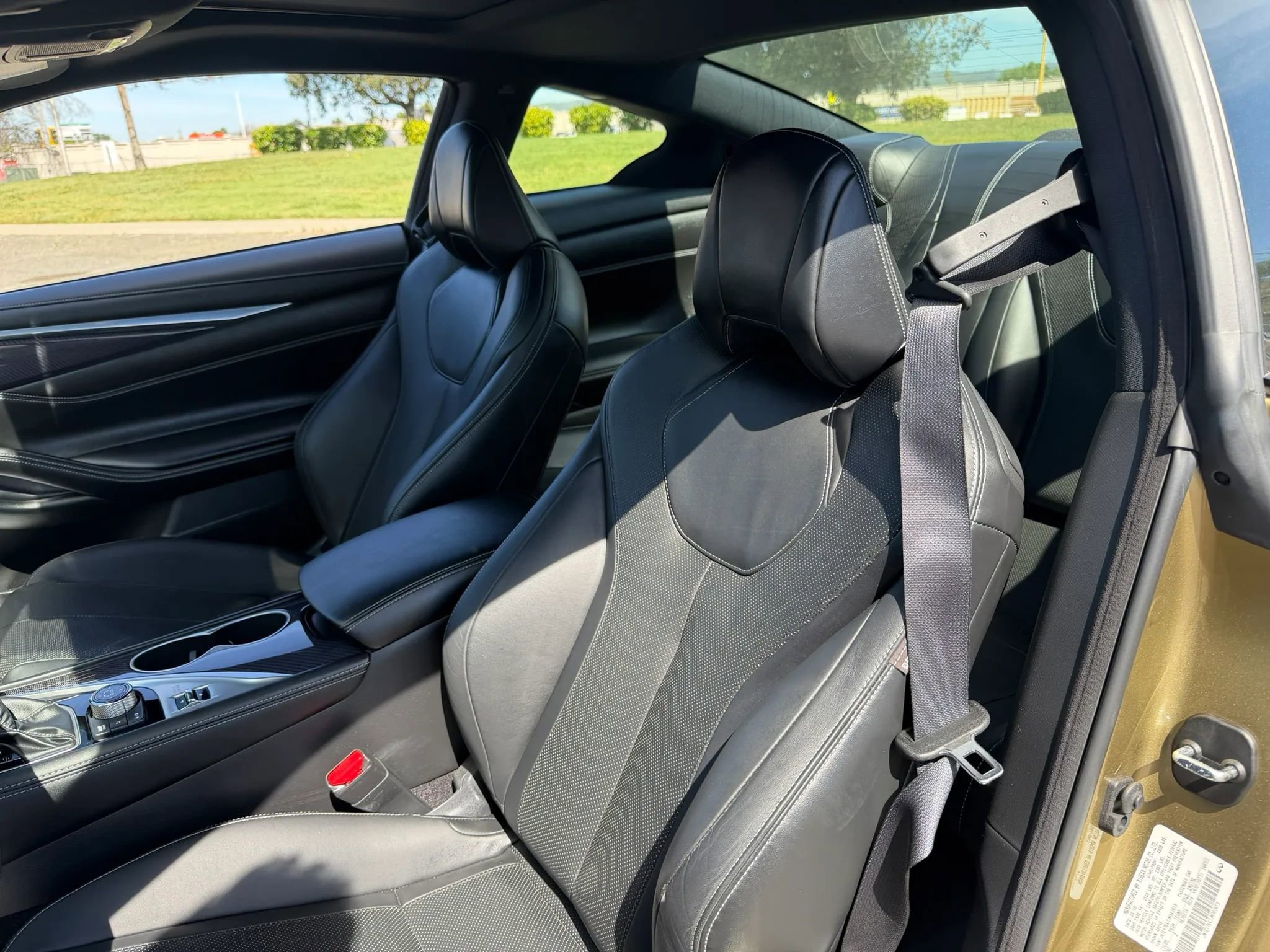Used 2018 INFINITI Q60 3.0t Sport w/ Sensory Package 3.0T Sport image 10