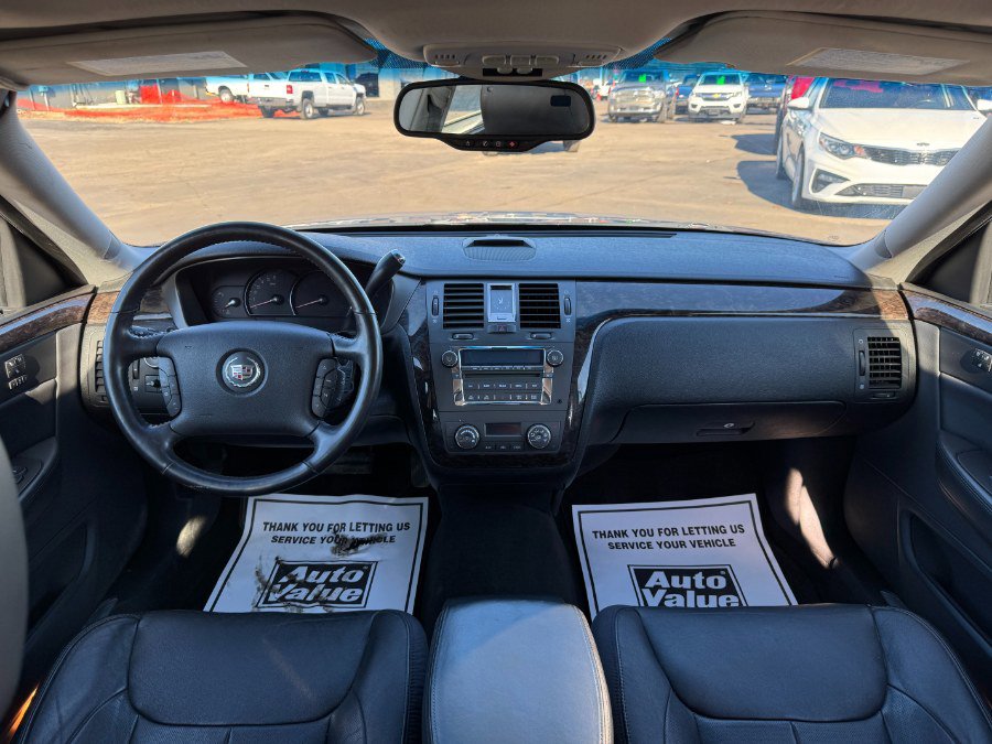 Used 2008 Cadillac DTS w/ Sun And Sound Package FWD image 20