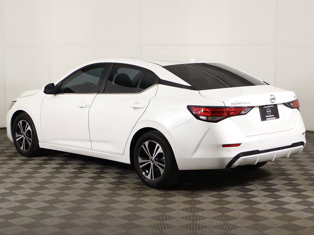 Used 2023 Nissan Sentra SV image 3