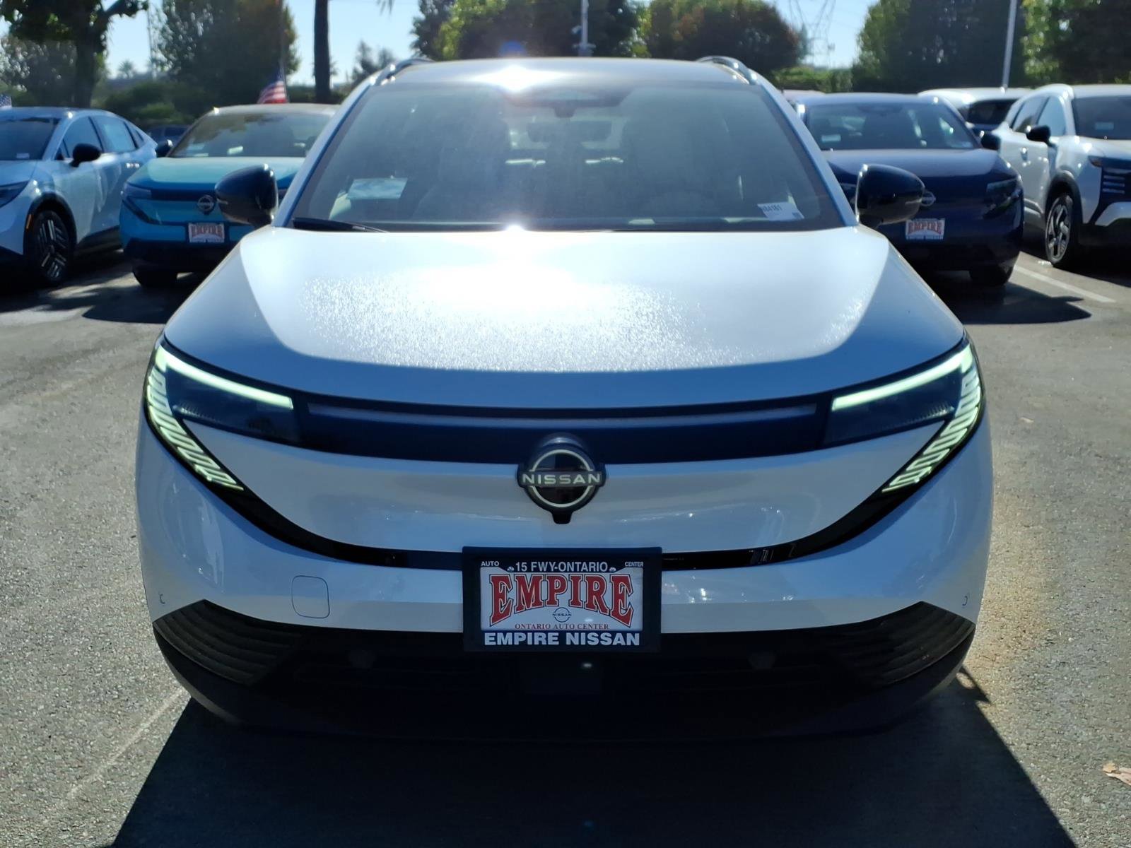 New 2026 Nissan Leaf Platinum+ w/ Illuminated Package image 2