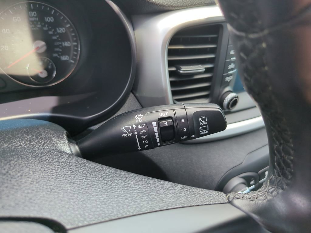 Used 2018 Kia Sorento LX image 33