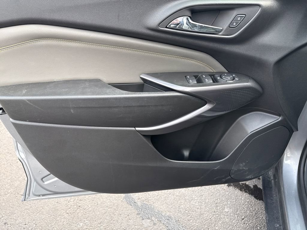 Used 2024 Chevrolet Trax ACTIV image 12