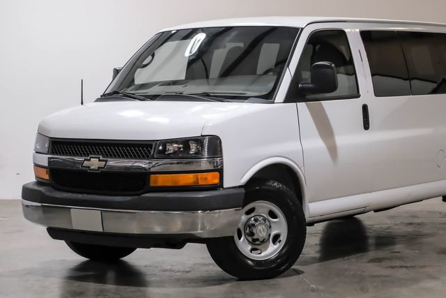 Used 2012 Chevrolet Express 3500 LT w/ LT Preferred Equipment Group image 6