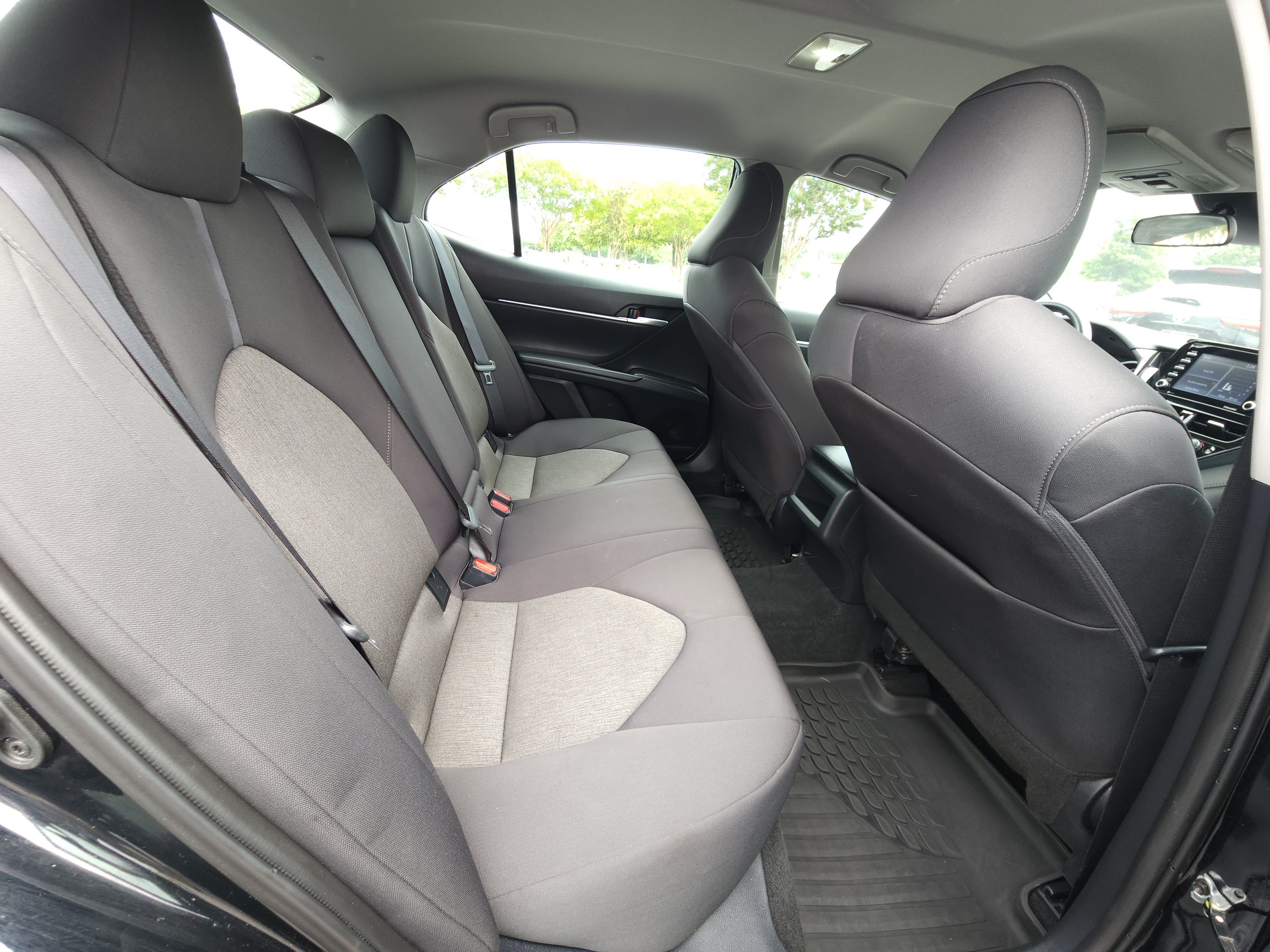 Used 2024 Toyota Camry LE FWD image 13