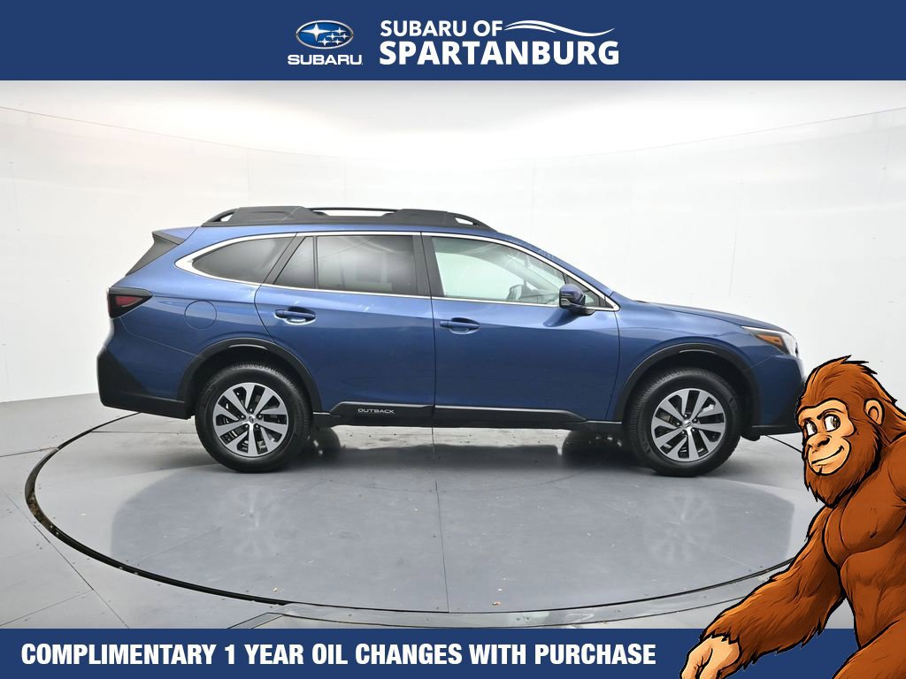 Used 2022 Subaru Outback Premium AWD/4WD image 9