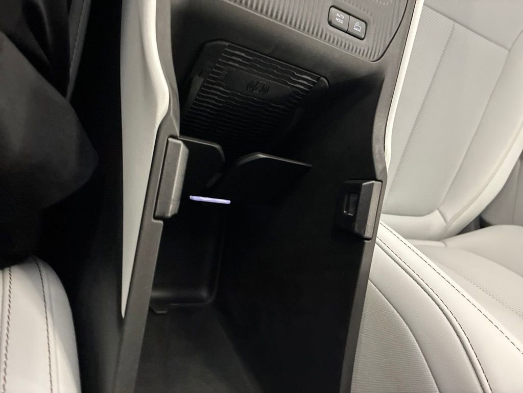 New 2026 Jeep Cherokee Limited AWD/4WD image 35