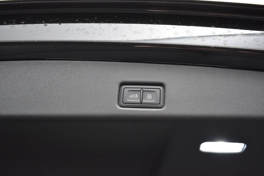 New 2026 Audi Q5 Premium AWD/4WD image 21