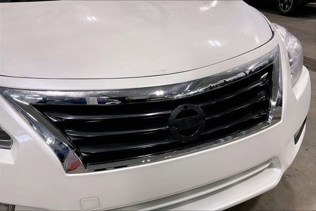 Used 2013 Nissan Altima 2.5 SV w/ 2.5SV Convenience Pkg FWD image 30