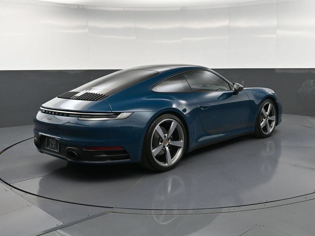 Used 2024 Porsche 911 Carrera T RWD image 8