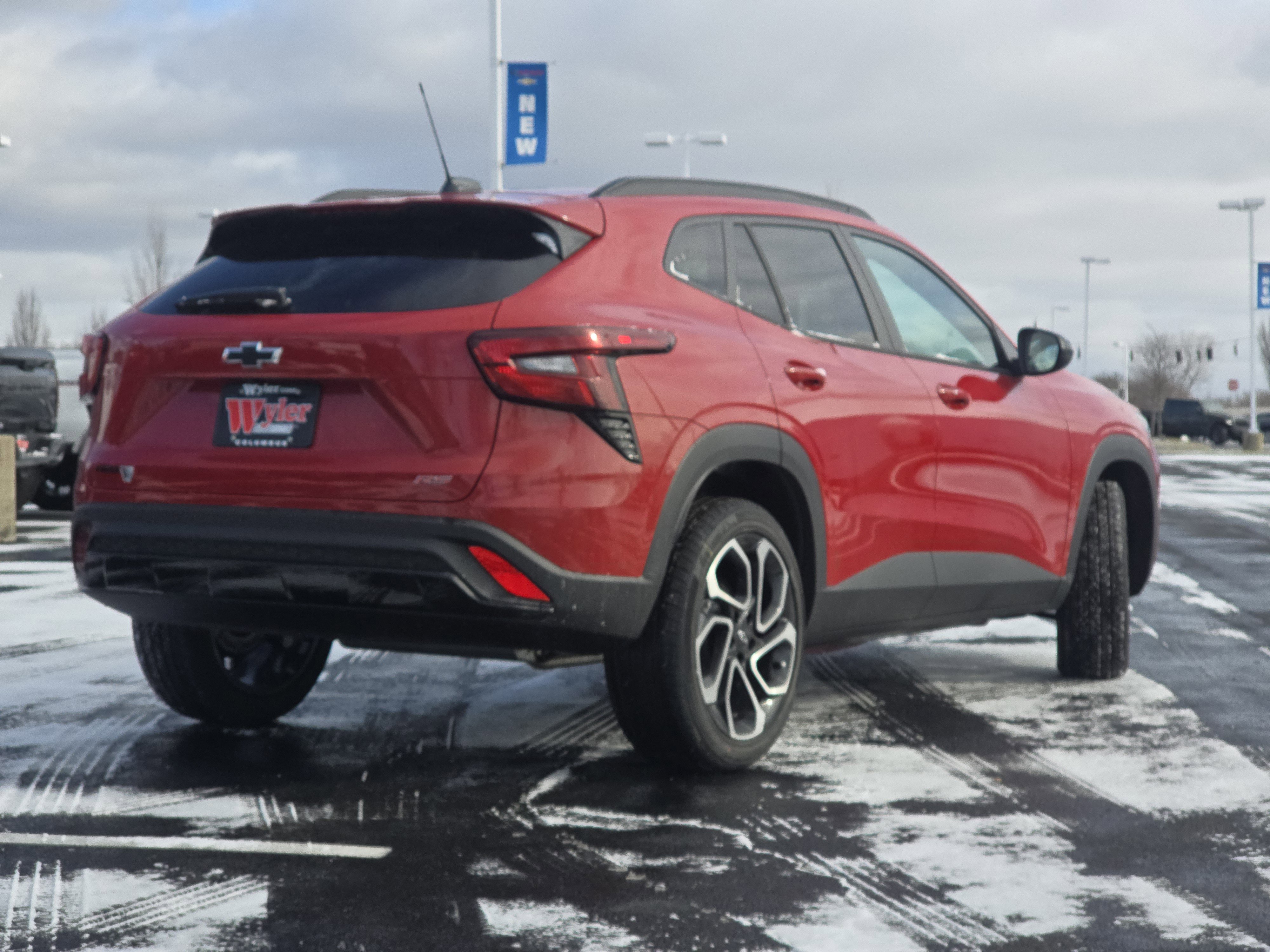 New 2026 Chevrolet Trax RS w/ Driver Confidence Package image 16