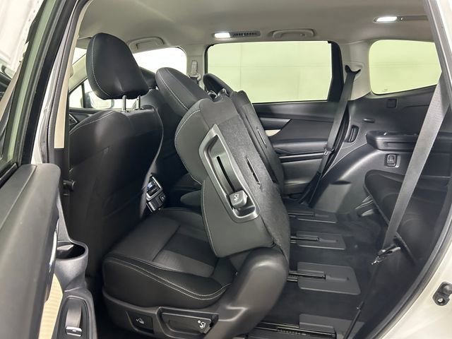 Used 2022 Subaru Ascent Premium w/ Convenience Package image 26