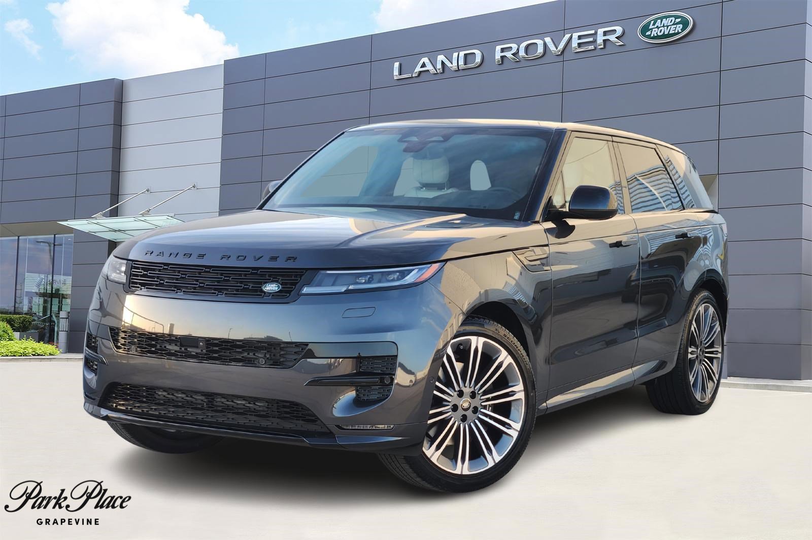 New 2025 Land Rover Range Rover Sport Dynamic SE