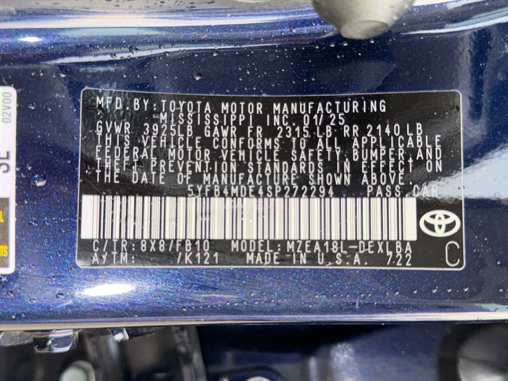 Used 2025 Toyota Corolla LE image 32