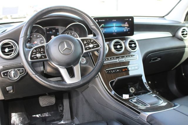 Used 2020 Mercedes-Benz GLC 300 4MATIC image 12