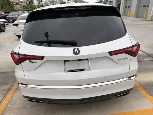 Used 2023 Acura MDX FWD w/ Technology Package image 6