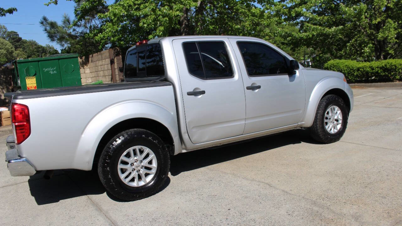 Used 2015 Nissan Frontier SV w/ SV Value Truck Package image 6