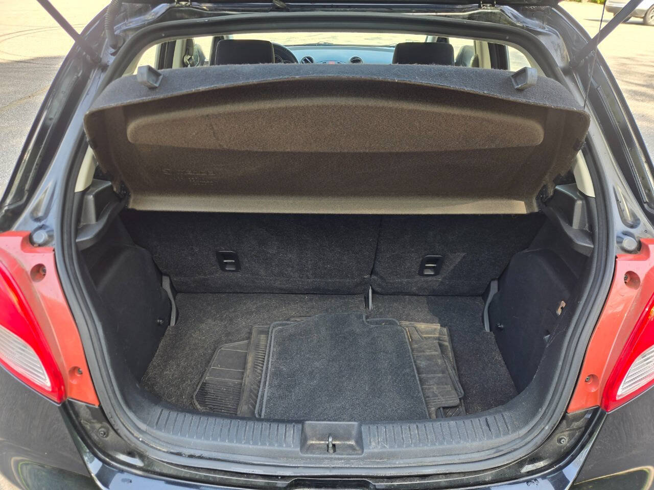 Used 2012 MAZDA MAZDA2 Touring FWD image 37