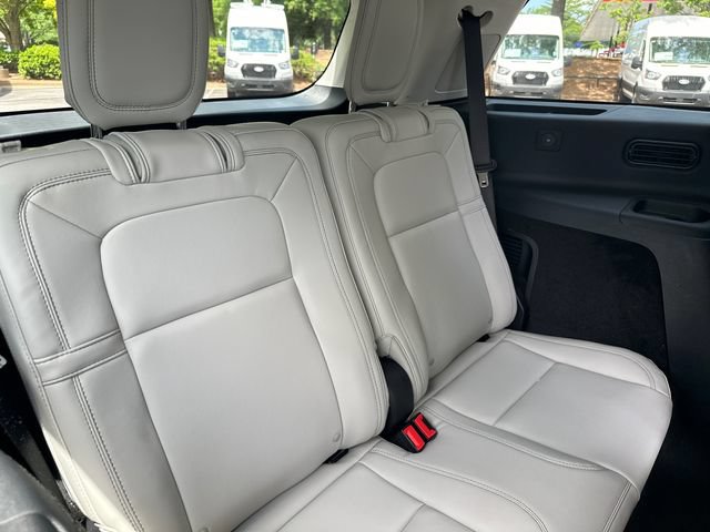 New 2026 Lincoln Aviator Reserve AWD/4WD image 17