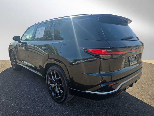 Certified 2025 Lexus TX 500h AWD w/ Technology Package image 5