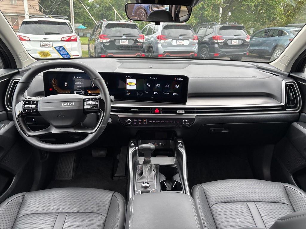 Certified 2026 Kia Sorento S FWD image 18