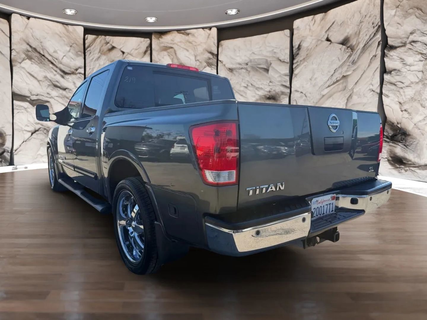 Used 2011 Nissan Titan SL w/ SL Max Utility Pkg image 8