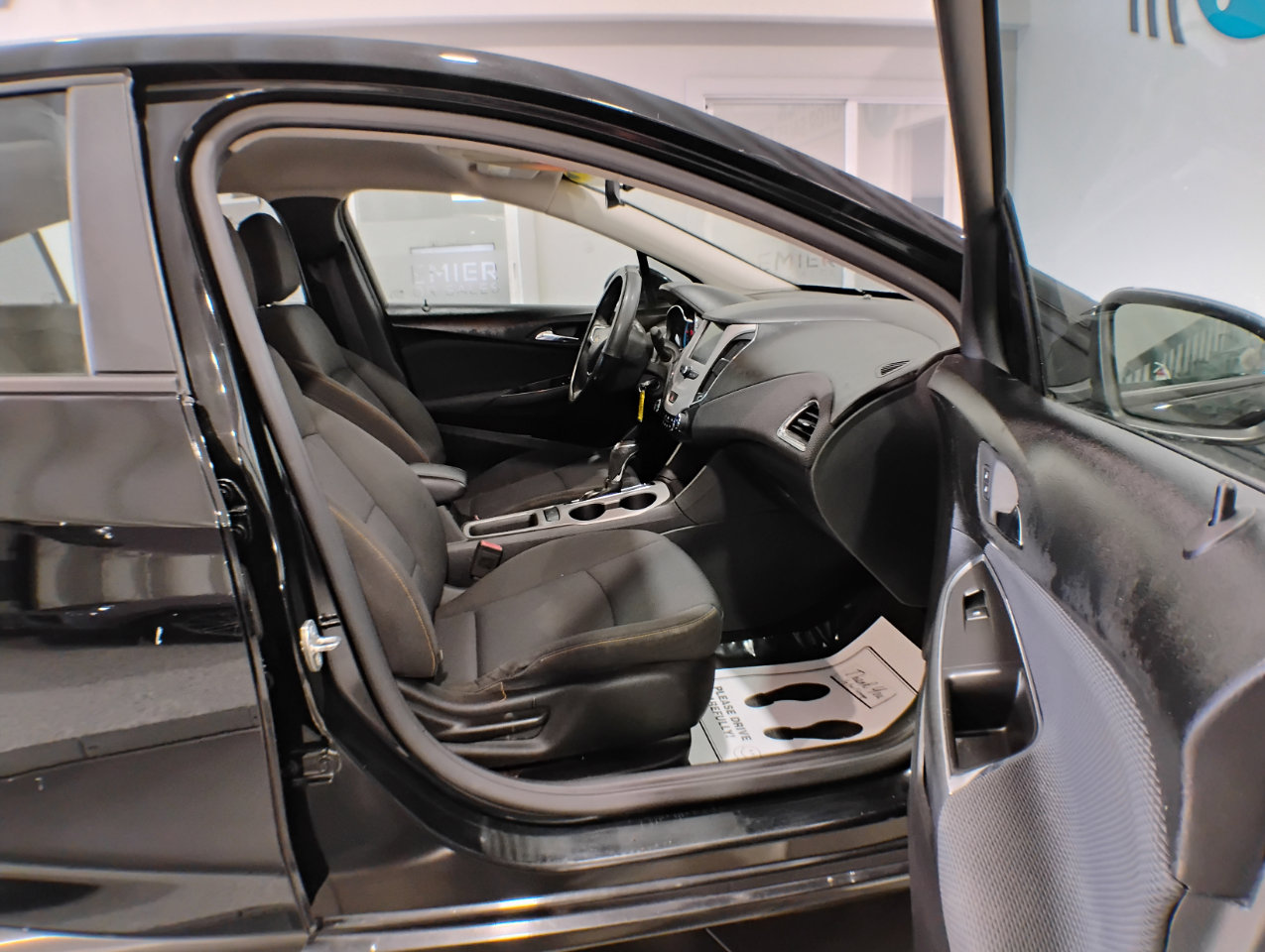 Used 2016 Chevrolet Cruze LS image 69