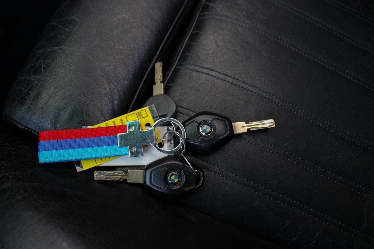 Used 2000 BMW M5 RWD image 39