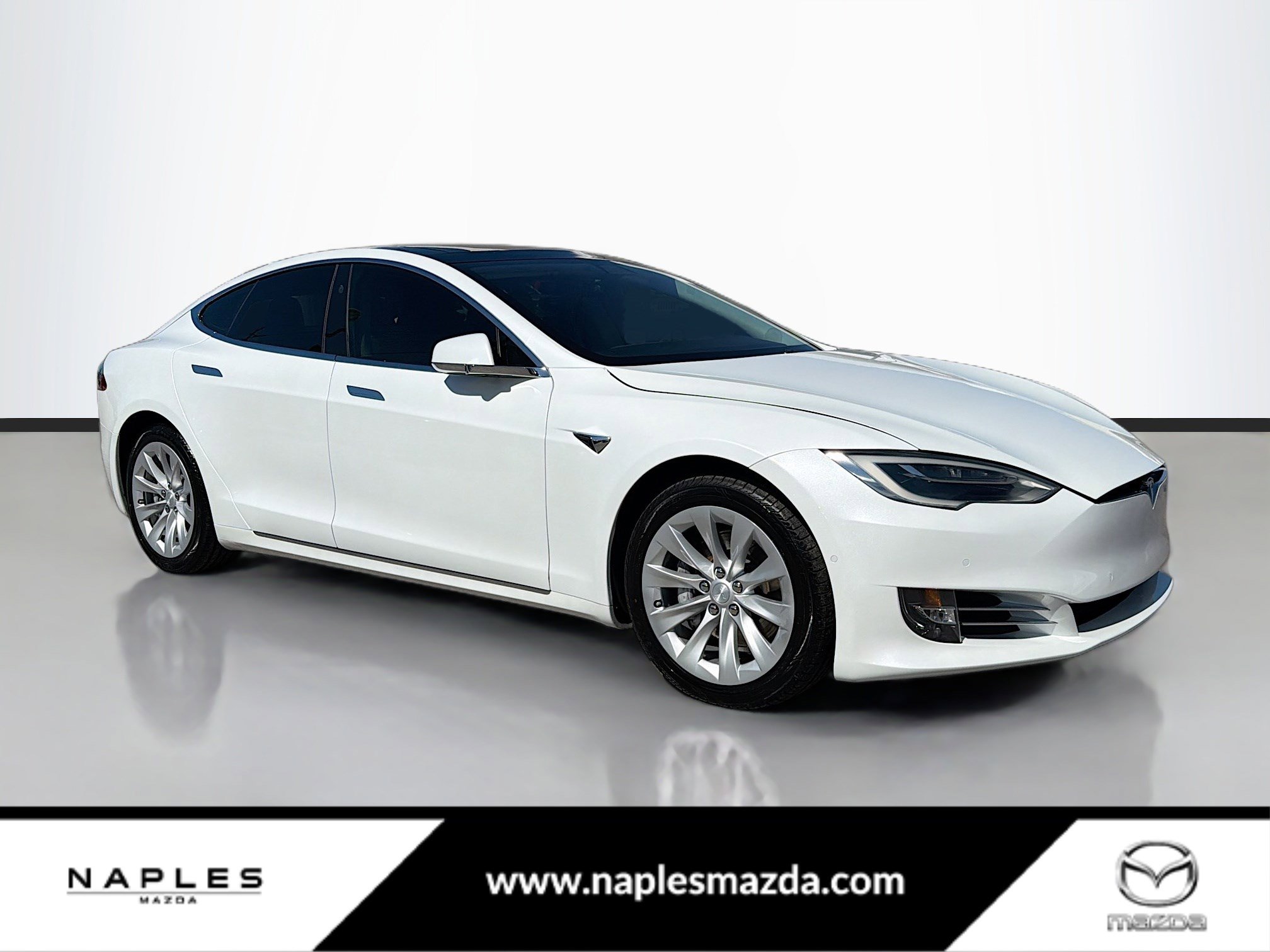 Used 2016 Tesla Model S 90D image 1