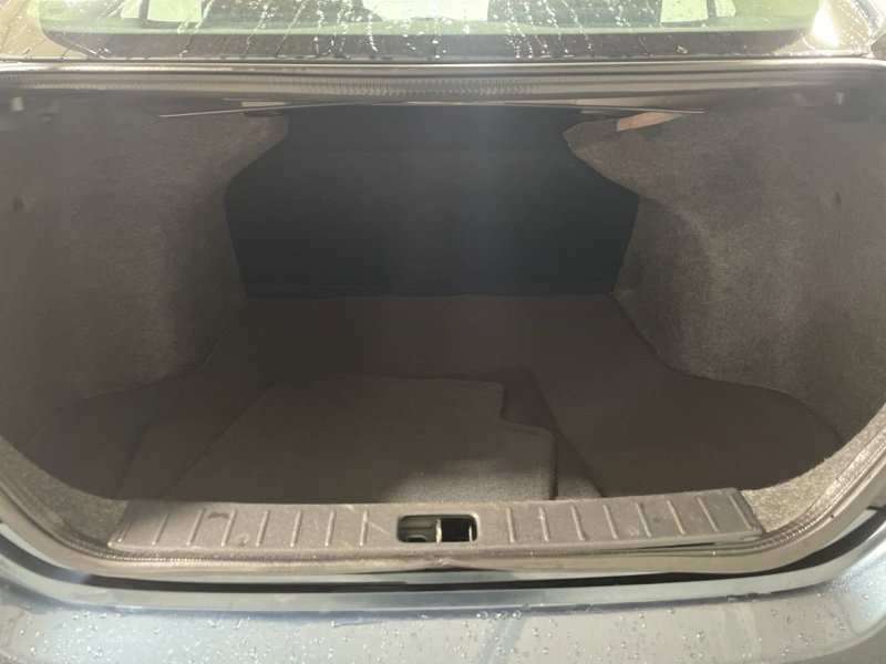 Used 2017 Nissan Versa S Plus image 8