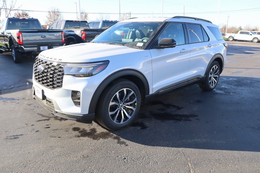 New 2026 Ford Explorer ST-Line image 11
