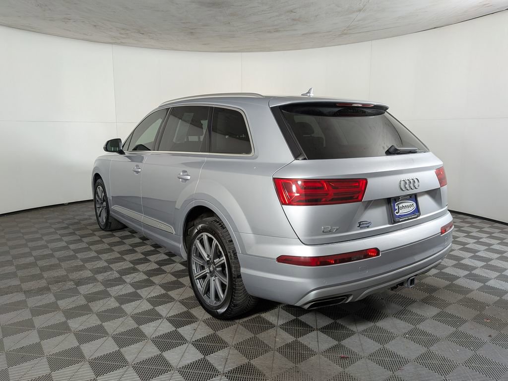 Used 2019 Audi Q7 3.0T Premium Plus w/ Premium Plus Package image 4