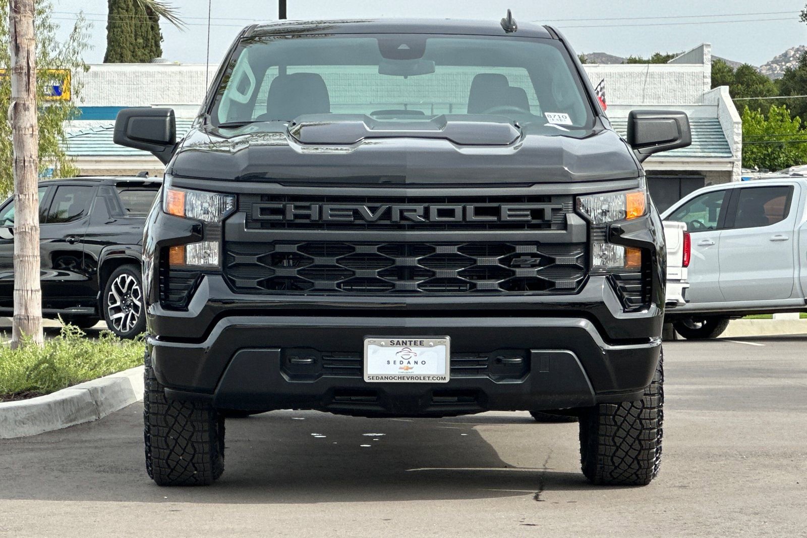 New 2026 Chevrolet Silverado 1500 Custom Trail Boss w/ Dark Appearance Package AWD/4WD image 9