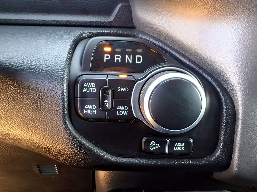 Used 2022 RAM 1500 Big Horn AWD/4WD image 14
