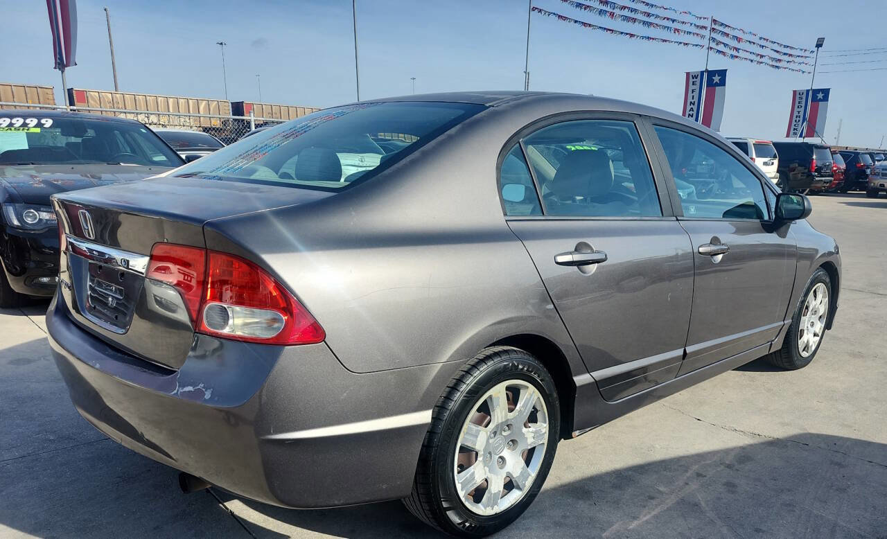 Used 2010 Honda Civic LX image 4
