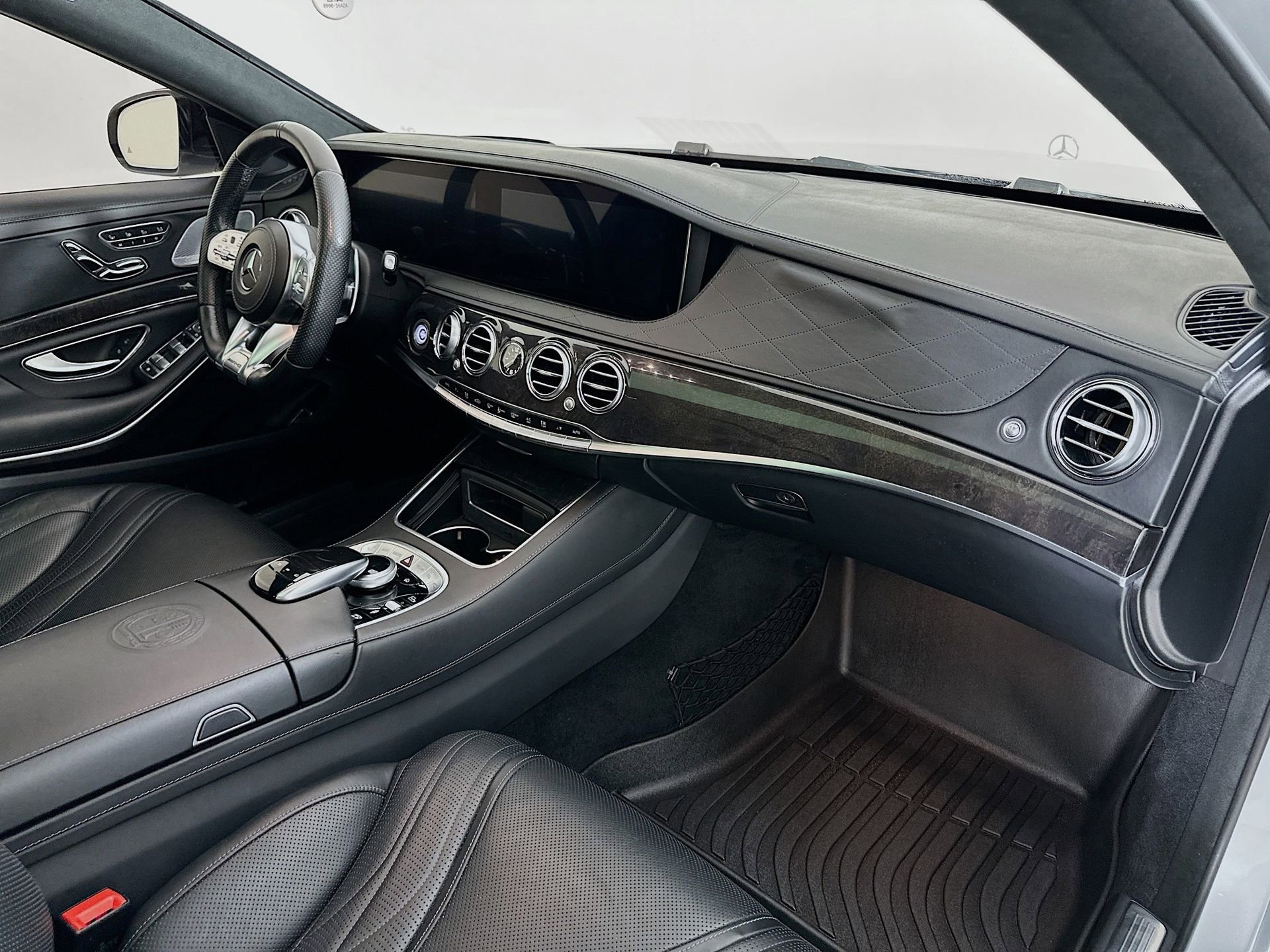 Used 2019 Mercedes-Benz S 63 AMG S 4MATIC Sedan image 31