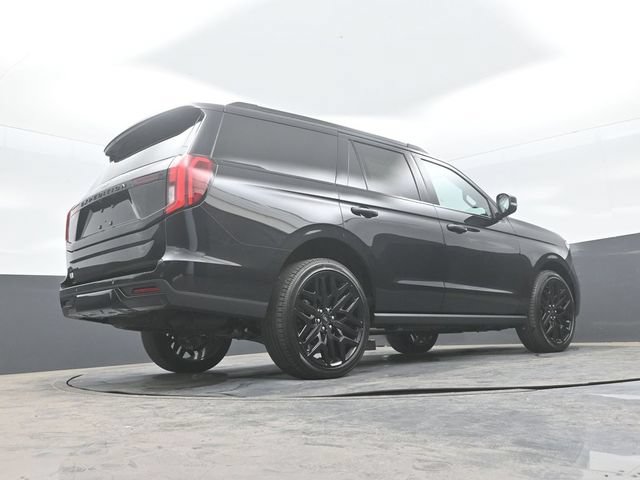 New 2026 Ford Expedition Platinum w/ Stealth Performance Package AWD/4WD image 25
