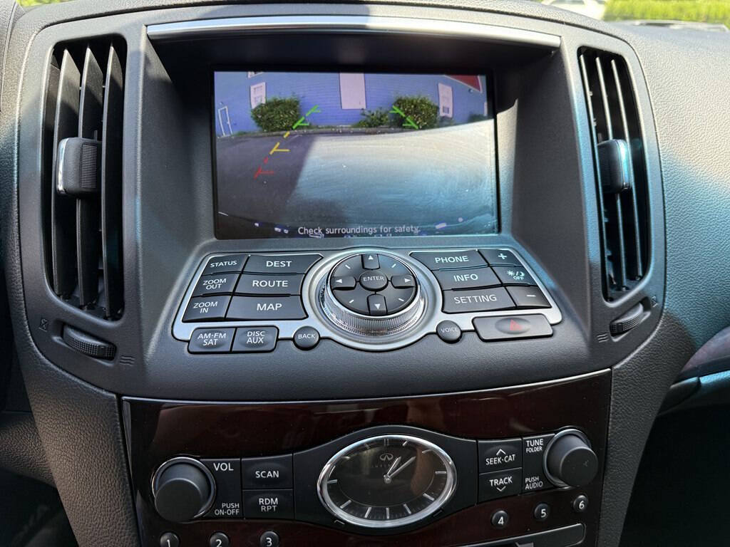 Used 2010 INFINITI G37 Journey w/ Premium Pkg RWD image 21